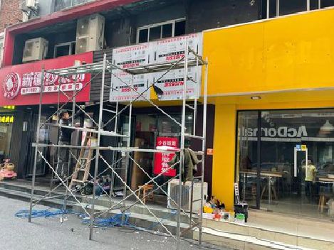 马鞍山制作广告招牌如何避免它发黄？